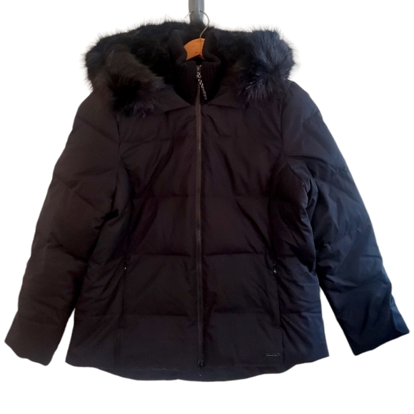 Sweaty Betty Jackets & Blazers - NWT SWEATY BETTY North Pole Short Primaloft Hooded Jacket-Parka  Size-Large